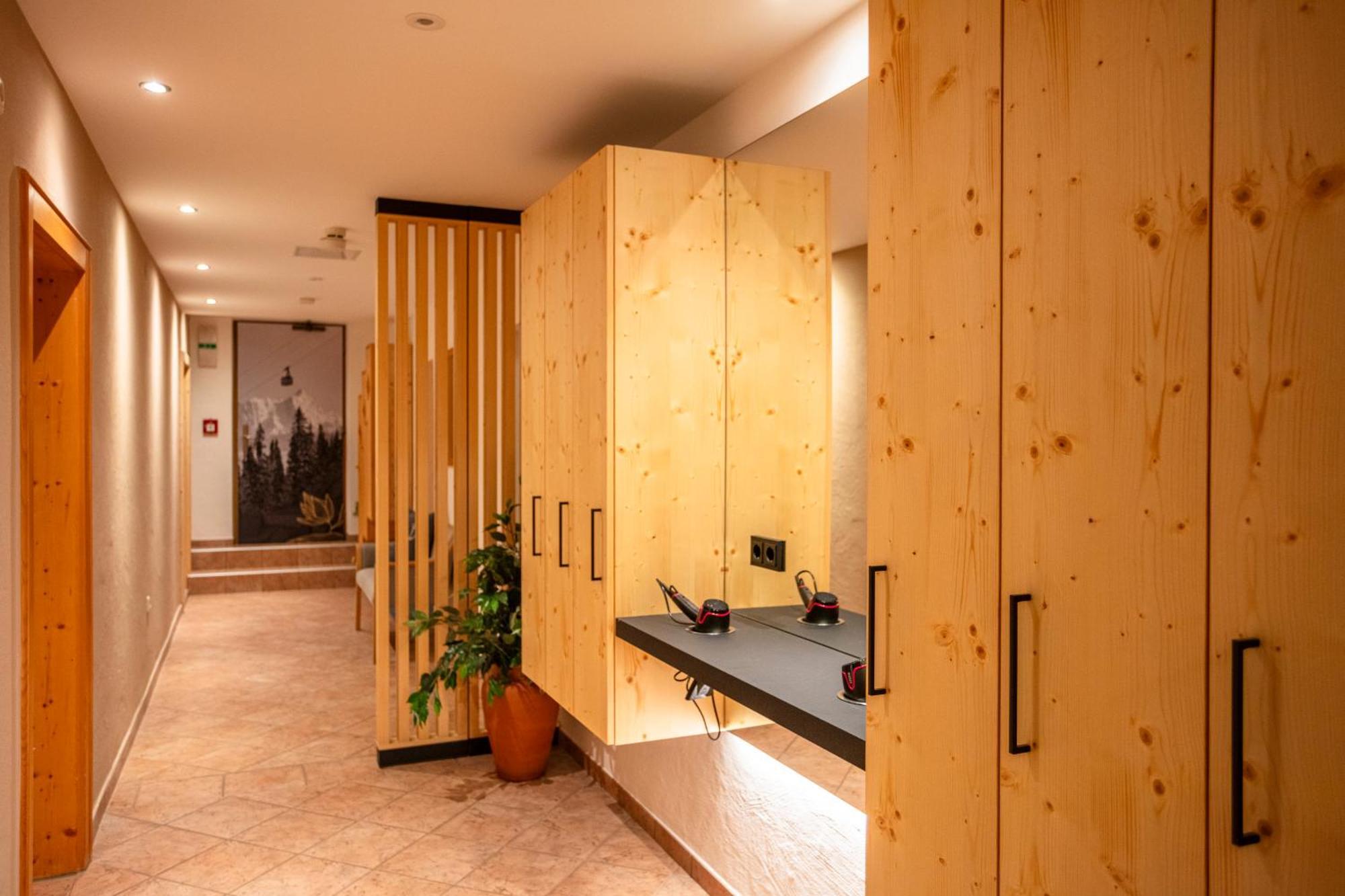 Hotel Oberwirt - Nahe An Saalbach Und Zell Am See, Viehhofen Sommercard Ngoại thất bức ảnh